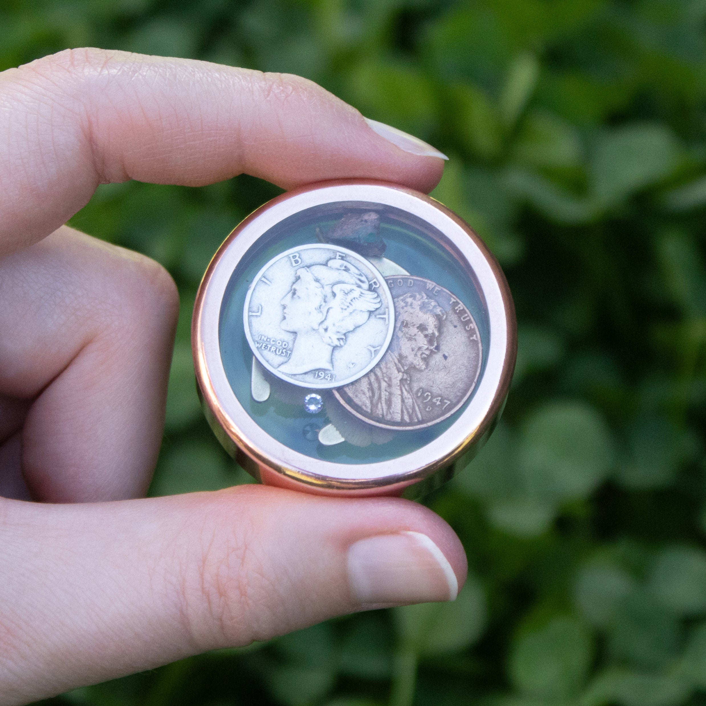 Extremely Lucky Coin | 4 Leaf Clover