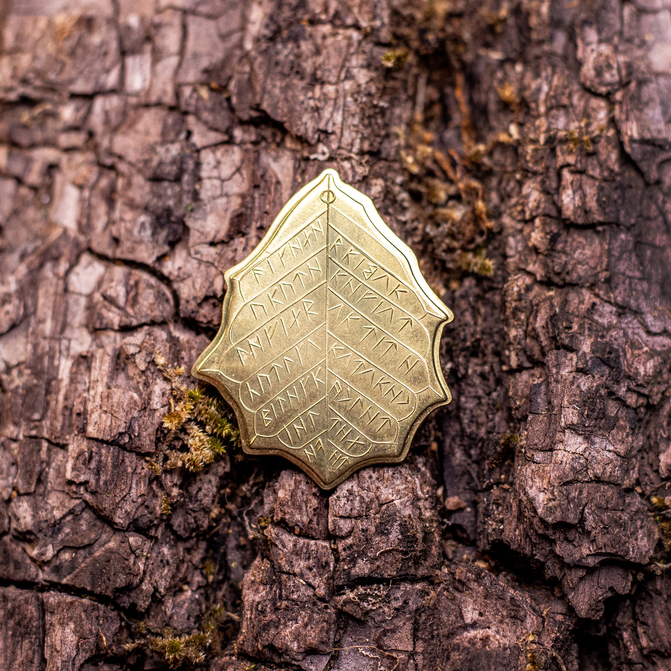 Shire Post Mint Solid Brass Elvish Leaf of Summer