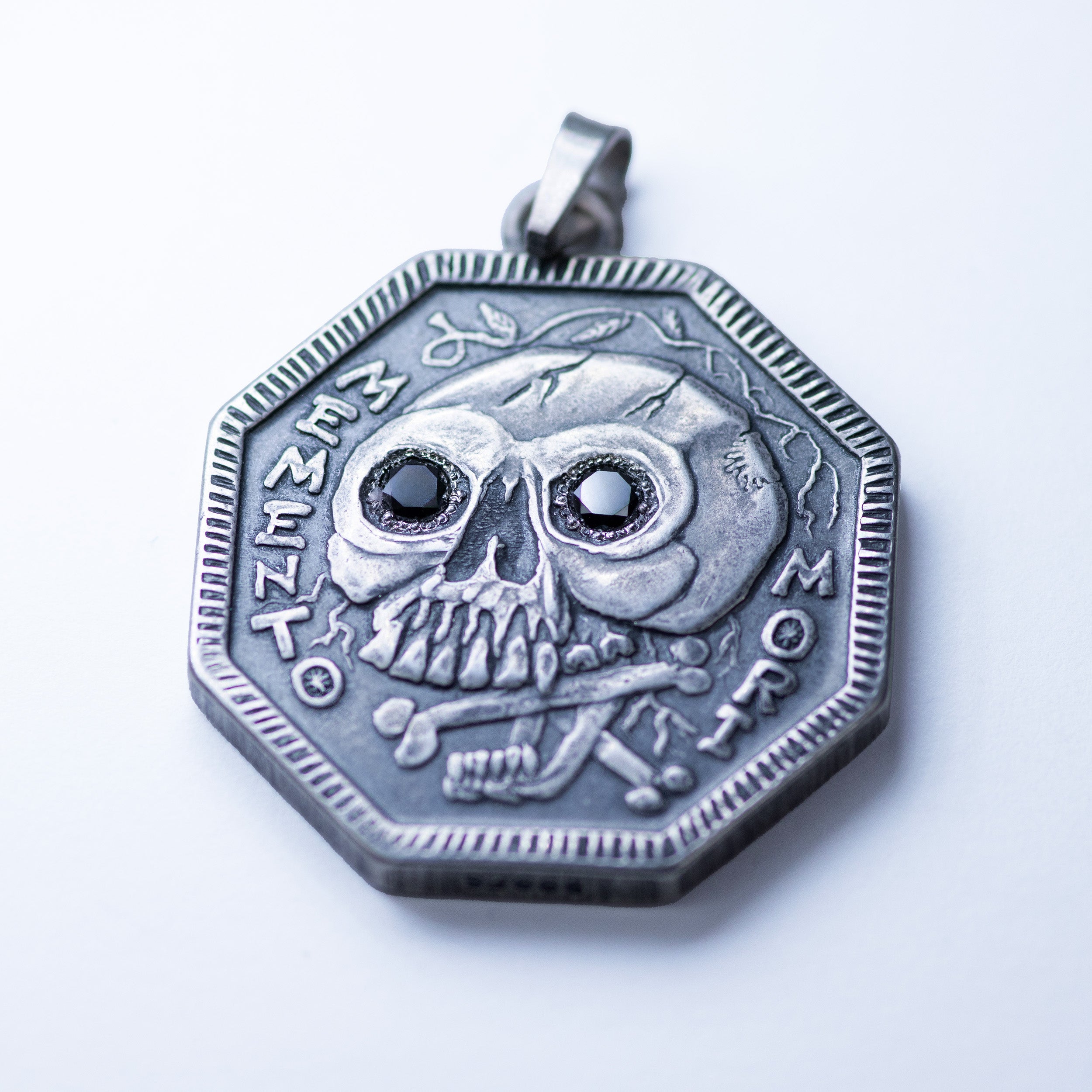 Memento Mori - Silver with White Diamond & Black Diamond Eyes
