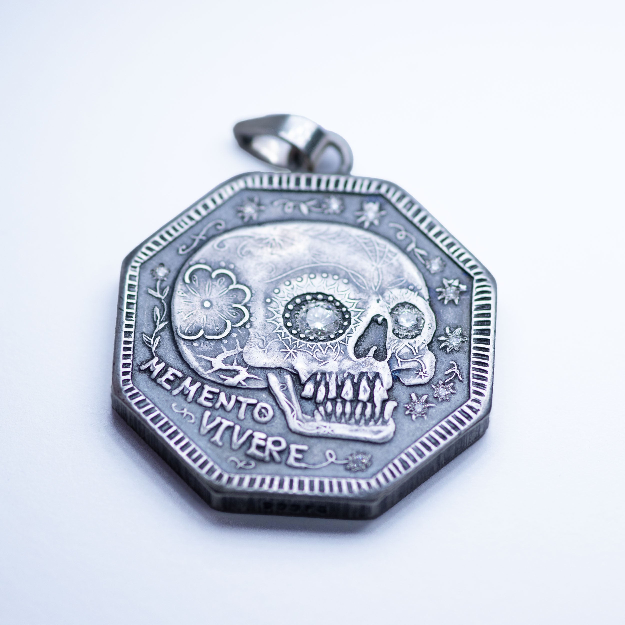 Memento Mori - Silver with White Diamond & Black Diamond Eyes