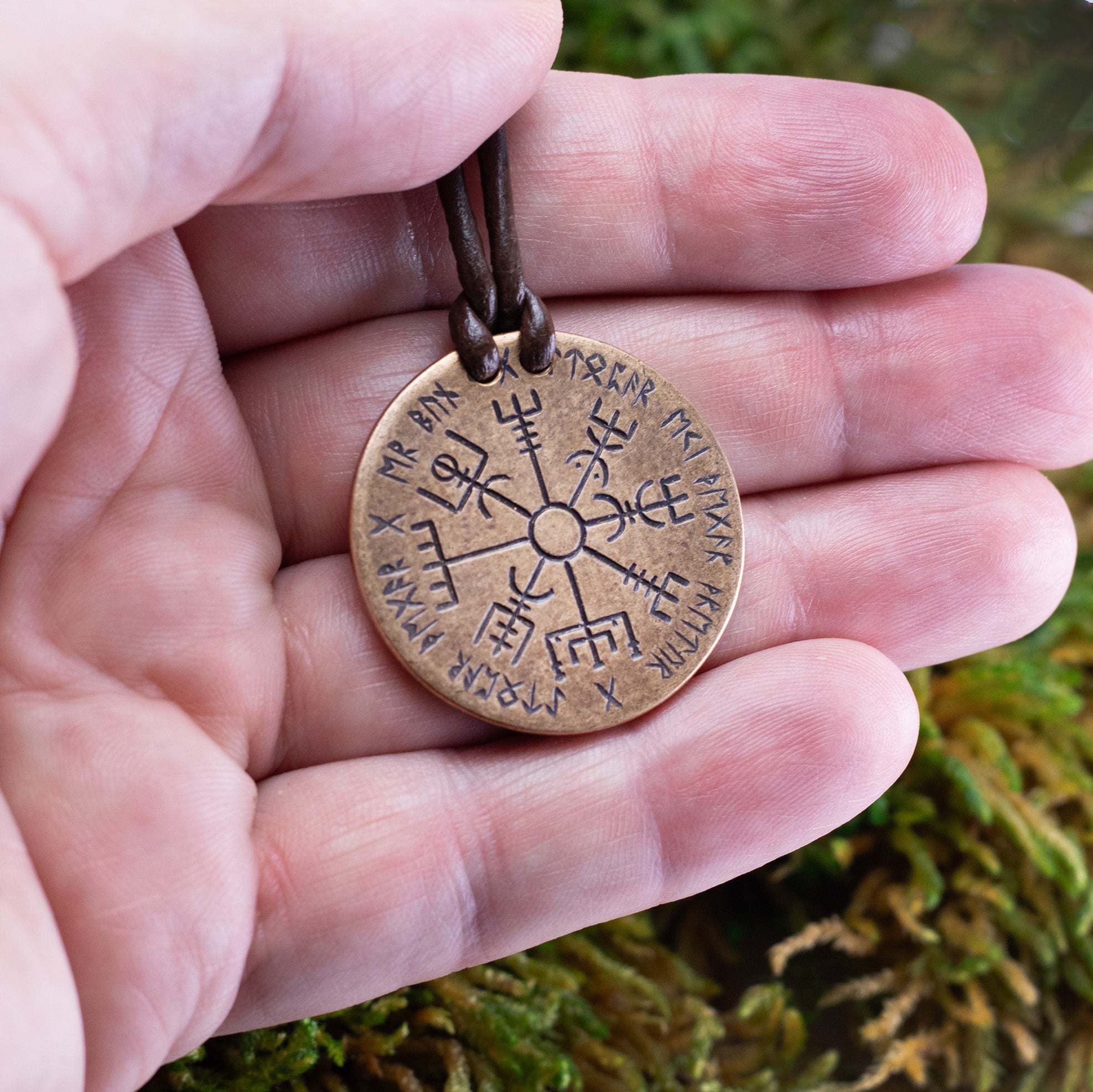 Skadi / Vegvisir Bronze and Leather Necklace