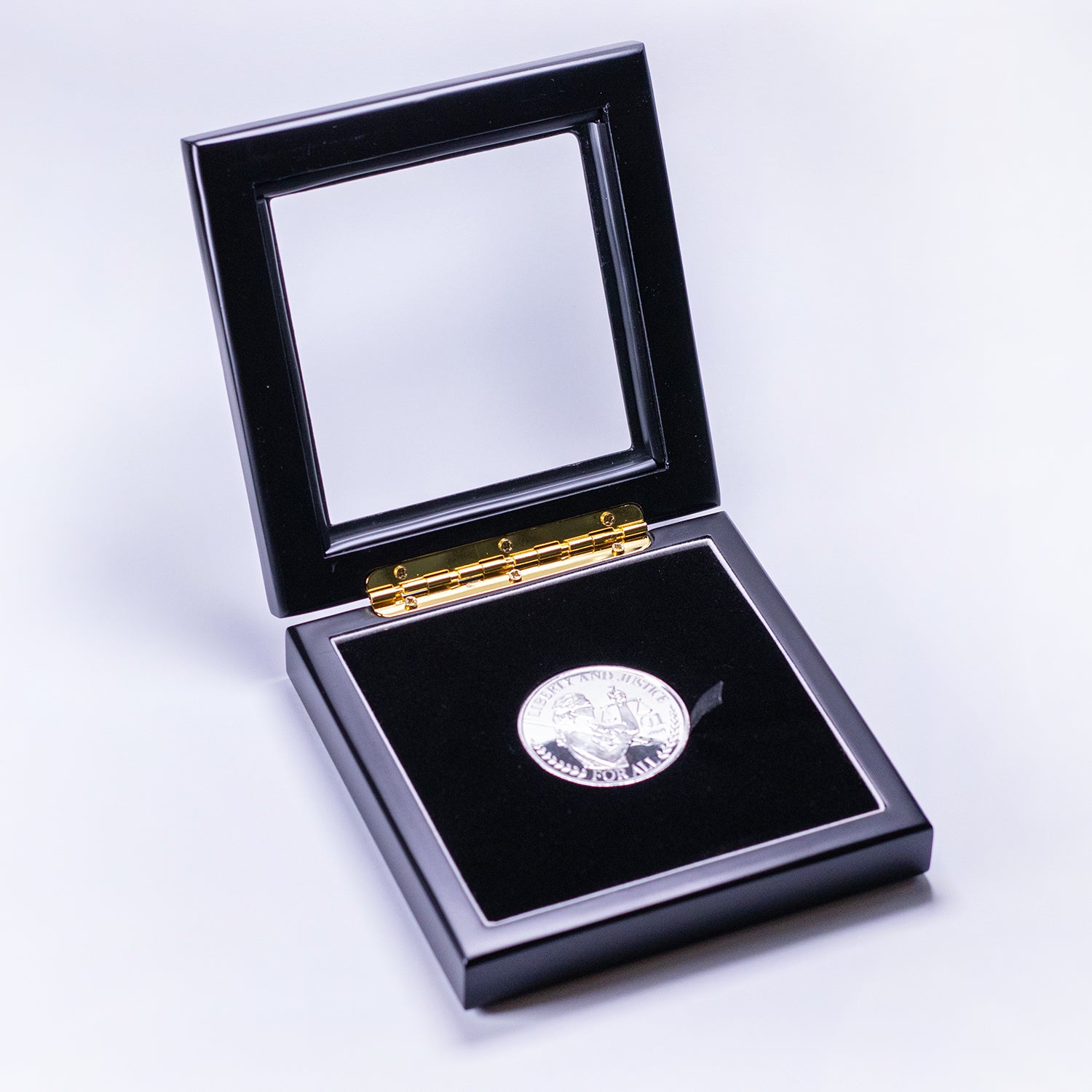 Liberty and Justice 250th Anniversary USA Coin in Silver