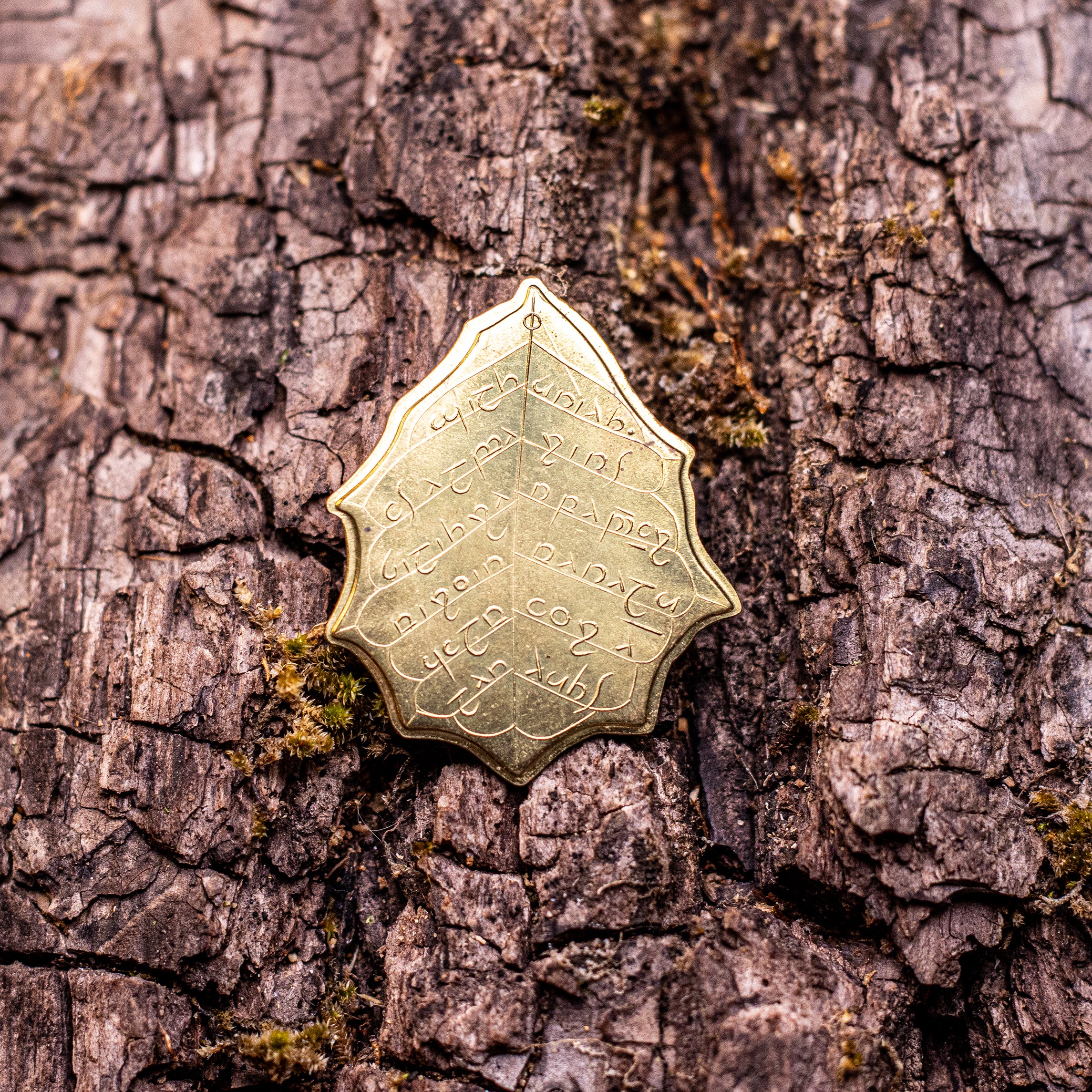 Shire Post Mint Solid Brass Elvish Leaf of Summer
