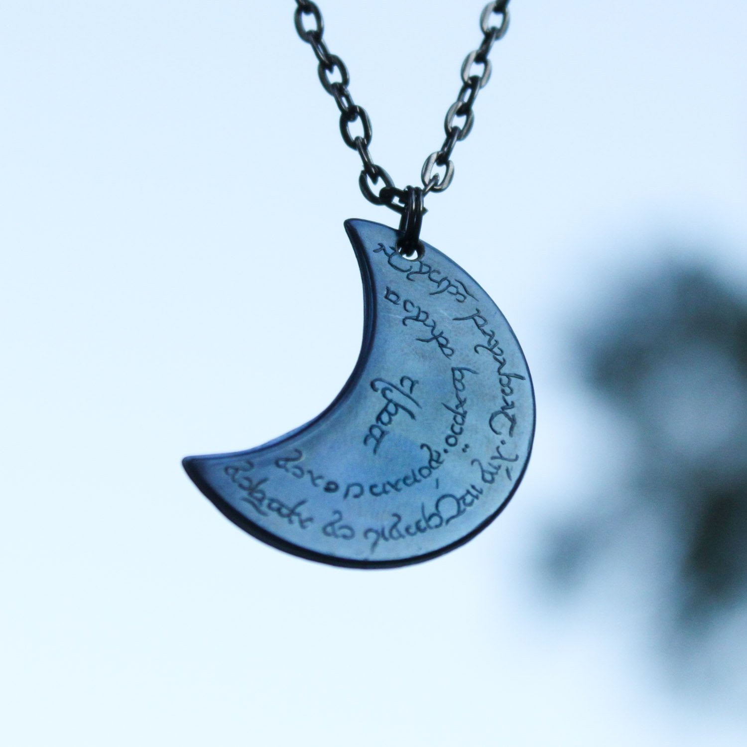 RIVENDELL™ MITHRIL™ Blue Moon Necklace