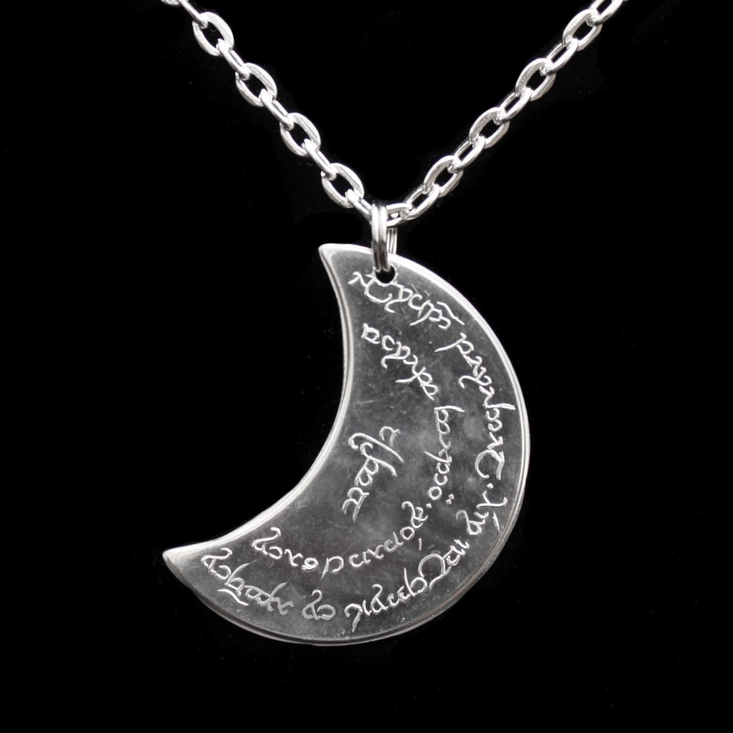 House of virtruve moon necklace deals
