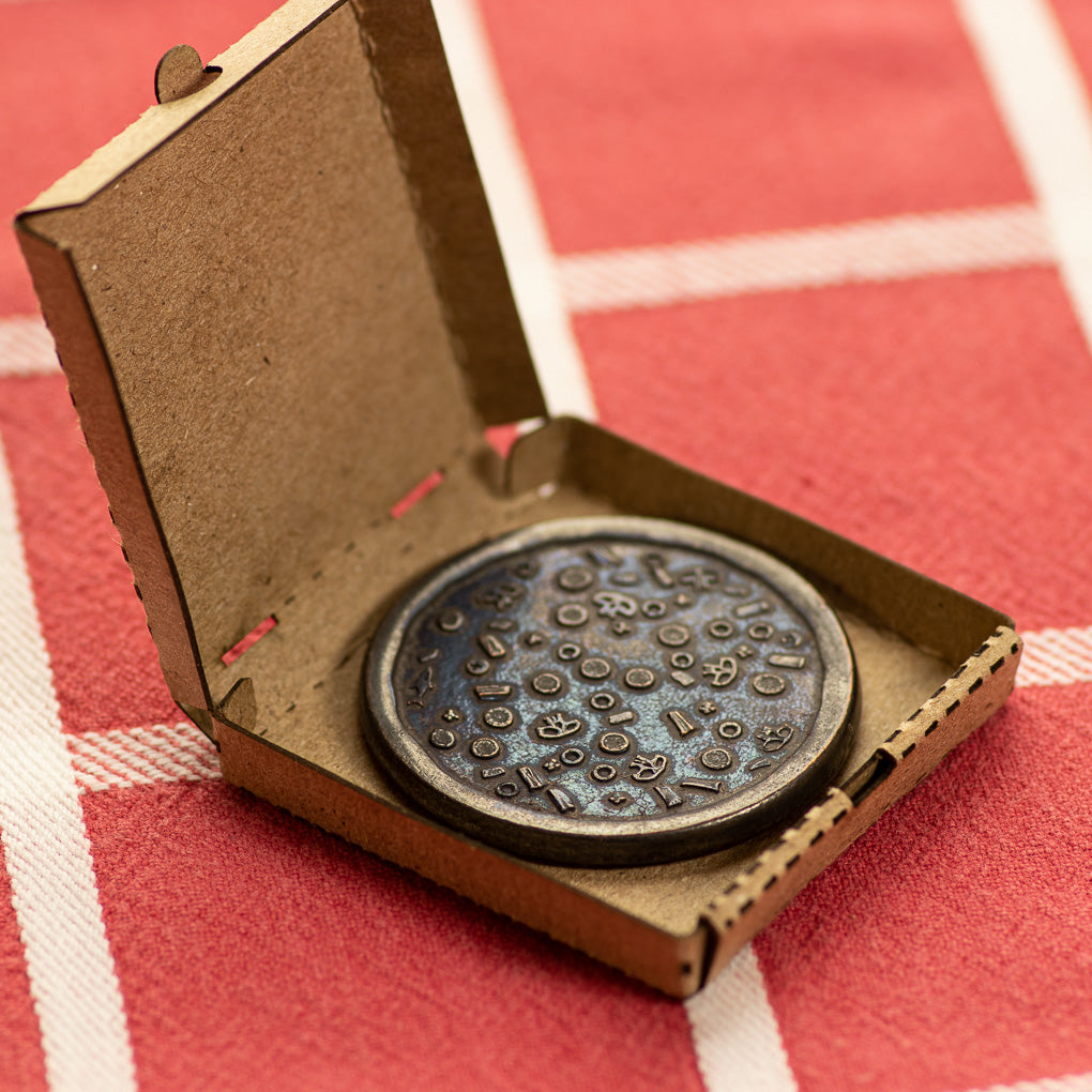 Burnt Supreme Pizza Coin Tiny Pizza Box